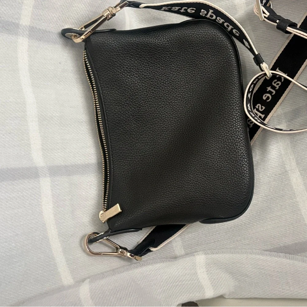 Kate Spade Black Crossbody Bag with Logo Strap - Picture 4 of 7